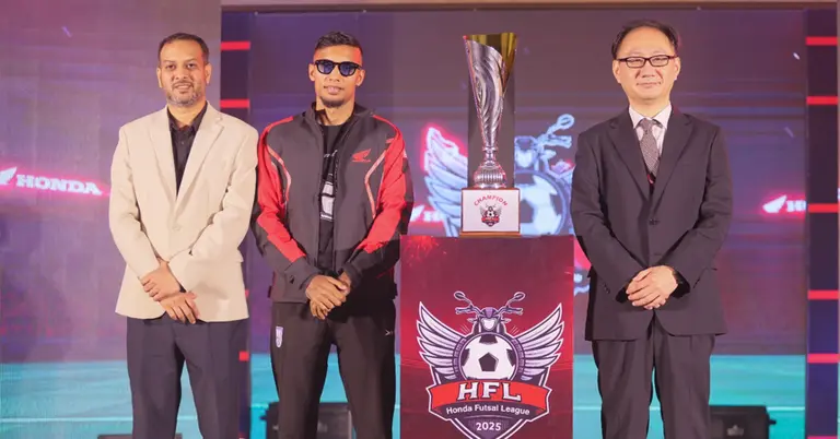 অনুষ্ঠানে উপস্থিত ছিলেন বাংলাদেশ জাতীয় ফুটবল দলের অধিনায়ক জামাল ভূঁইয়া